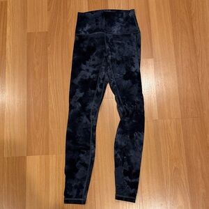 Lululemon grey tie-dye align Leggings. Good condition.
